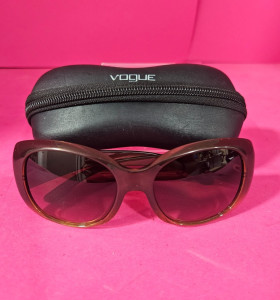 8-8-73439-1-Gafas de sol señora VOGUE VO2613-S
