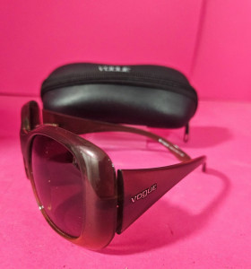 8-8-73439-1-Gafas de sol señora VOGUE VO2613-S 2