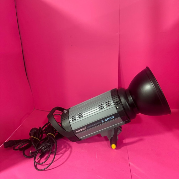 8-8-73430-1-Fotografía Y Videocámaras Foco Neewer S-400N