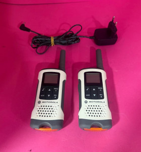 8-8-70749-1-Walkie talkie (Pareja) motorola tlkr tk50