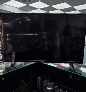 8-8-70712-1-Televisor LED EAS Electric E55SL952