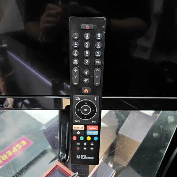 8-8-70712-3-Televisor LED EAS Electric E55SL952