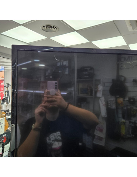 8-8-70712-4-Televisor LED EAS Electric E55SL952