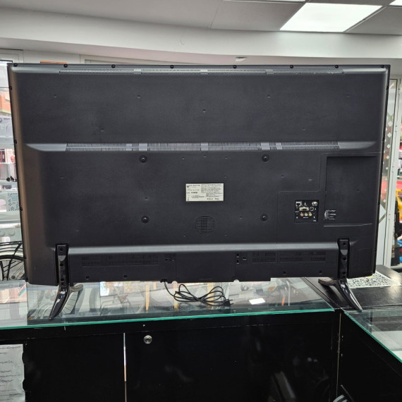 8-8-70712-6-Televisor LED EAS Electric E55SL952