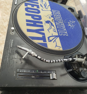 1-1-258789-1-Música Profesional Plato Technics 1210 Mk2 Concorde Scrach