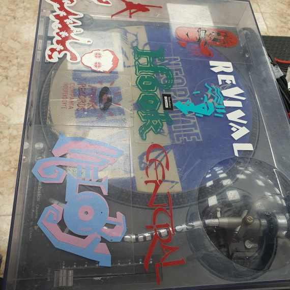 1-1-258789-2-Música Profesional Plato Technics 1210 Mk2 Concorde Scrach