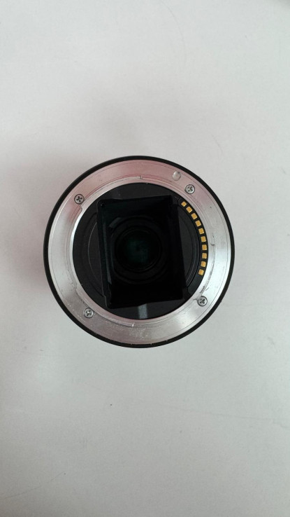 7-7-82069-4-Objetivo Sony 28-70 