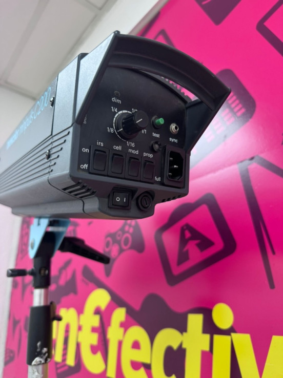 7-7-82070-4-Fotografía Y Videocámaras KIT BRONCOLOR Minipuls C200