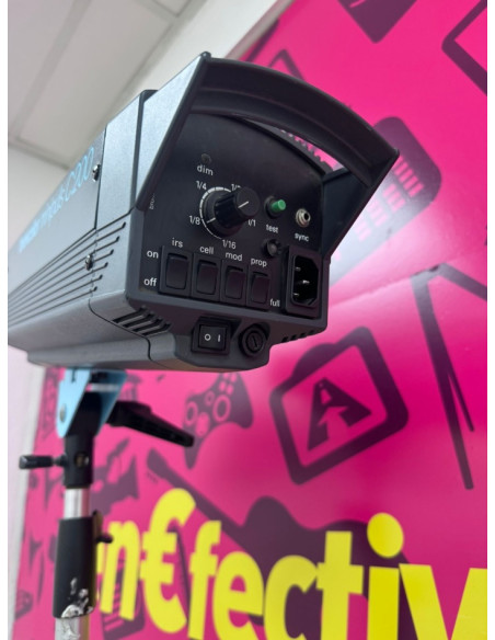 7-7-82070-4-Fotografía Y Videocámaras KIT BRONCOLOR Minipuls C200