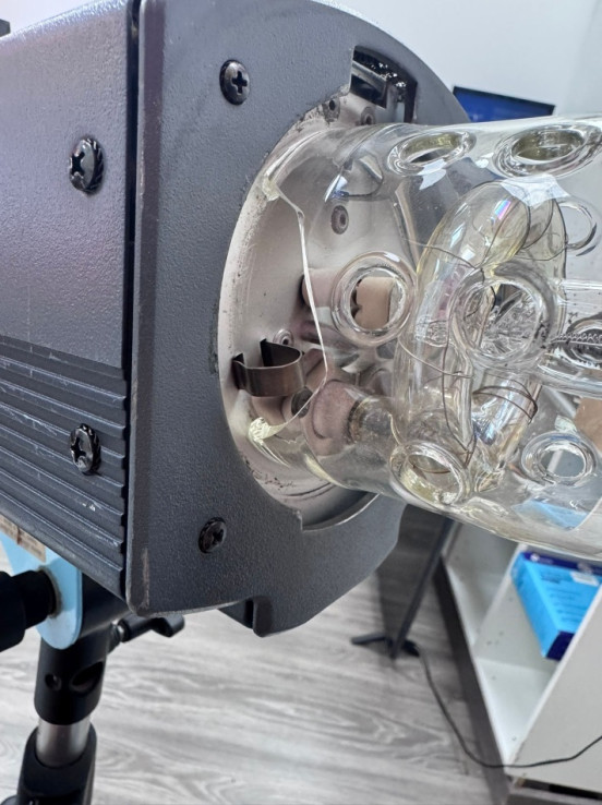 7-7-82070-9-Fotografía Y Videocámaras KIT BRONCOLOR Minipuls C200