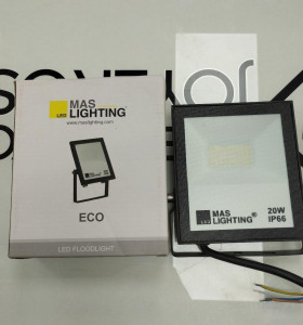 6-6-164623-1-Electricidad Proyector de exterior IP65 20w