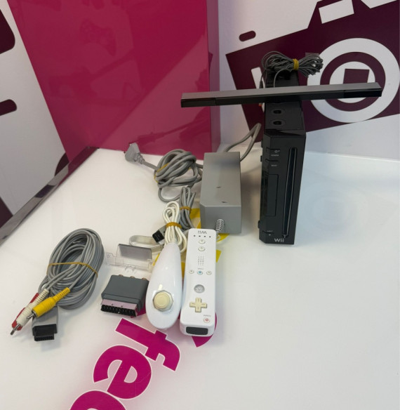 9-9-73402-4-Consola Wii Rvl-001