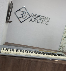 1-1-264483-1-Controlador Midi M-Audio Keystation 88 ES