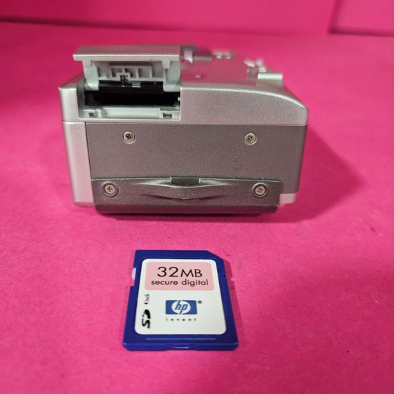 8-8-73583-5-Cámara Digital Compacta HP Photosmart 935 5.3MP 21Xzoom