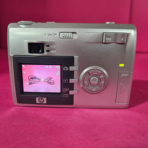8-8-73583-6-Cámara Digital Compacta HP Photosmart 935 5.3MP 21Xzoom