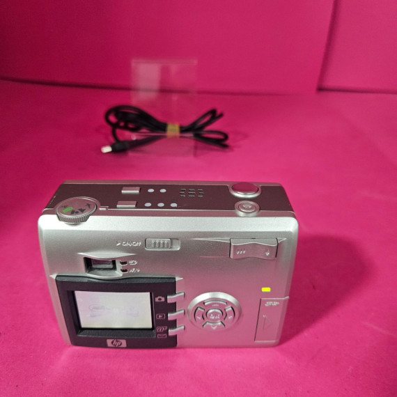 8-8-73583-7-Cámara Digital Compacta HP Photosmart 935 5.3MP 21Xzoom