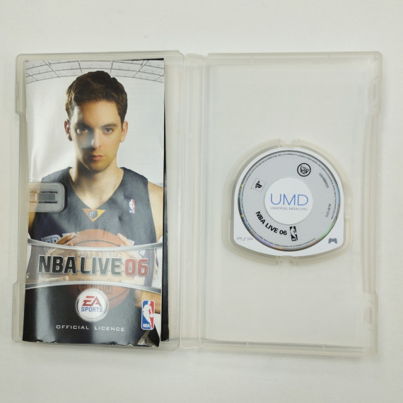 6-6-164735-2-Videojuego PSP NBA 06