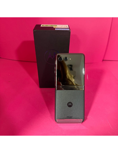 8-8-70952-2-Smartphone Motorola Razr 40 Ultra 8 256GB