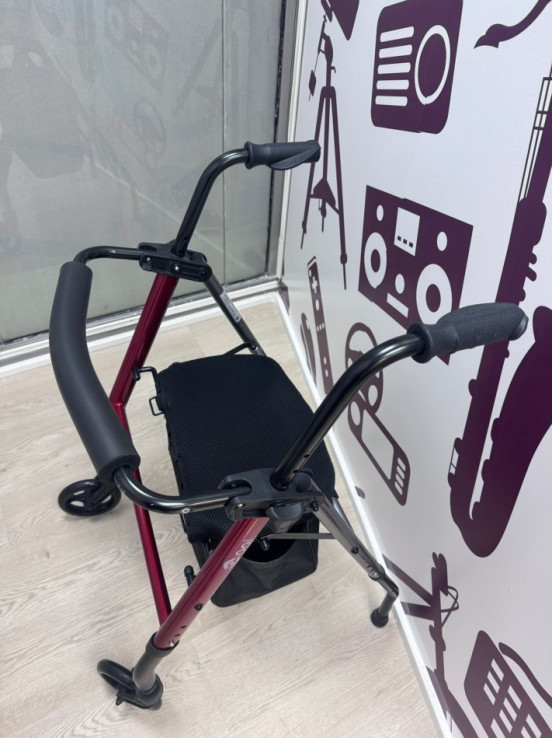 9-9-73432-2-Andador Ogi Giro Pro-i Rojo 135kg 