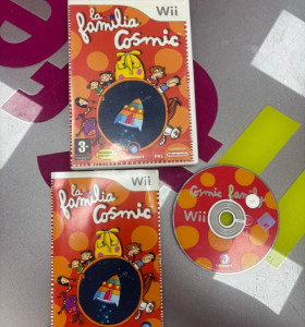 7-7-82198-1-Videojuego Wii La Familia Cosmic