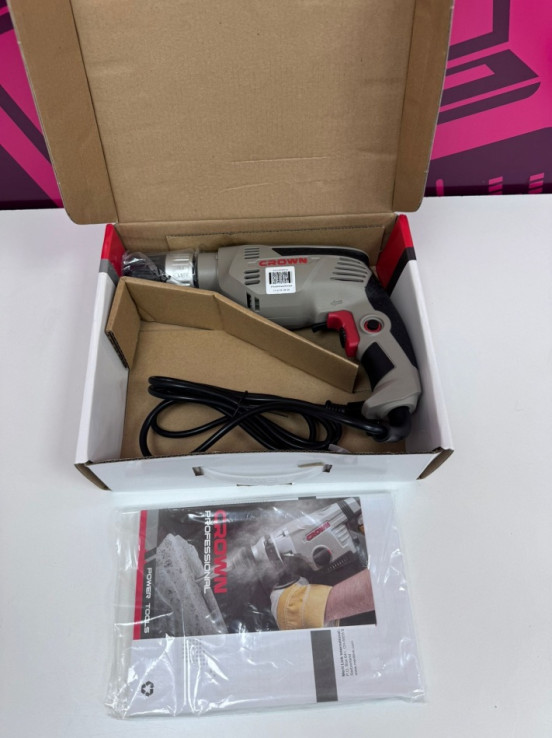 7-7-82186-4-Taladro Electrico CT10143-13C 550W Nuev