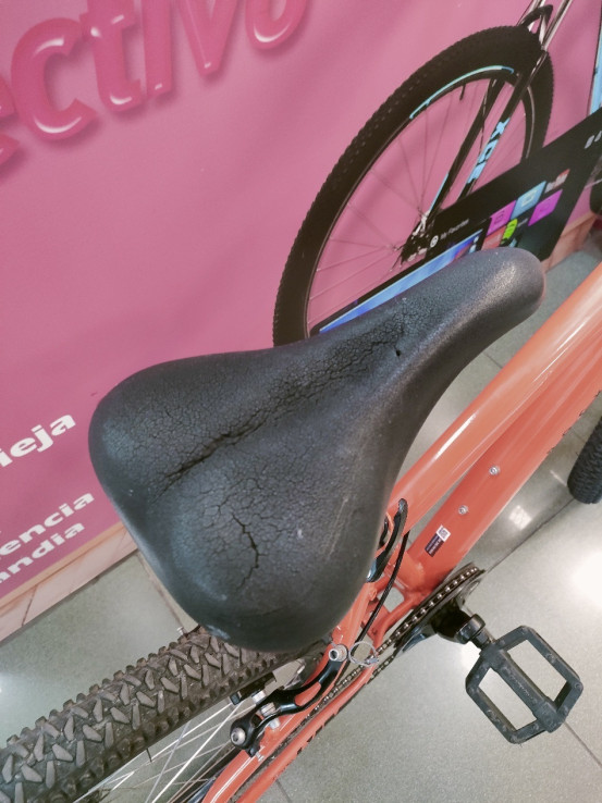 6-9-66156-2-Bicicleta Montana Rockrider ST500 Talla S