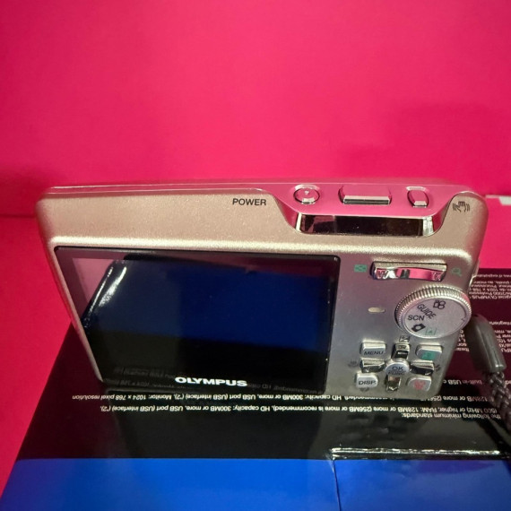 8-8-73690-4-Cámara Digital Compacta Olympus U750