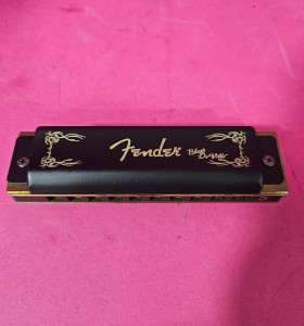 8-8-73697-1-Armónica Fender Blues-De Ville C 2