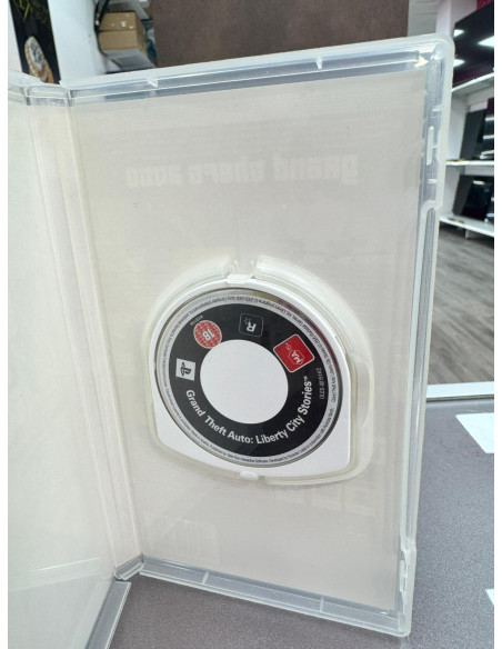 7-7-82247-2-Videojuego PSP Gta auto liberty city stories 