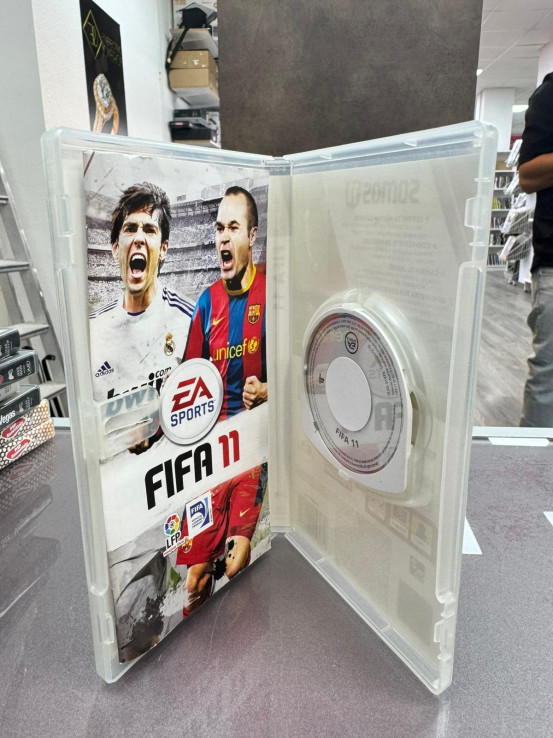 7-7-82257-2-Videojuego PSP fifa 11 psp