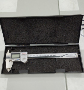 6-6-162440-1-Calibre O Pie De Rey Mitutoyo IP67