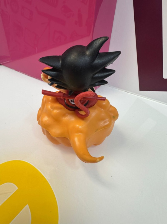 9-9-73531-2-Figuras Modelismo Goku 