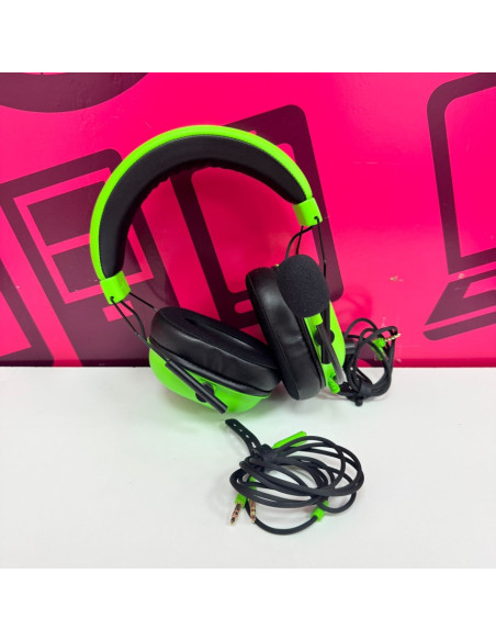 7-7-82321-1-Auriculares Razer