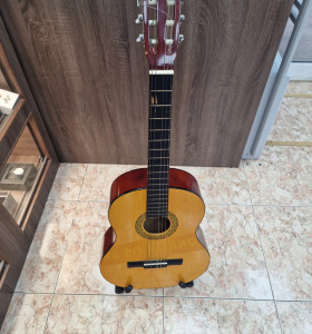 1-1-264768-1-Guitarra Clasica Jerez 