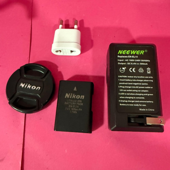 8-8-72482-9-Cámara Digital Réflex Nikon D3100