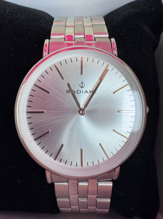 7-7-82455-2-Reloj Pulsera Señora Radiant RA377201