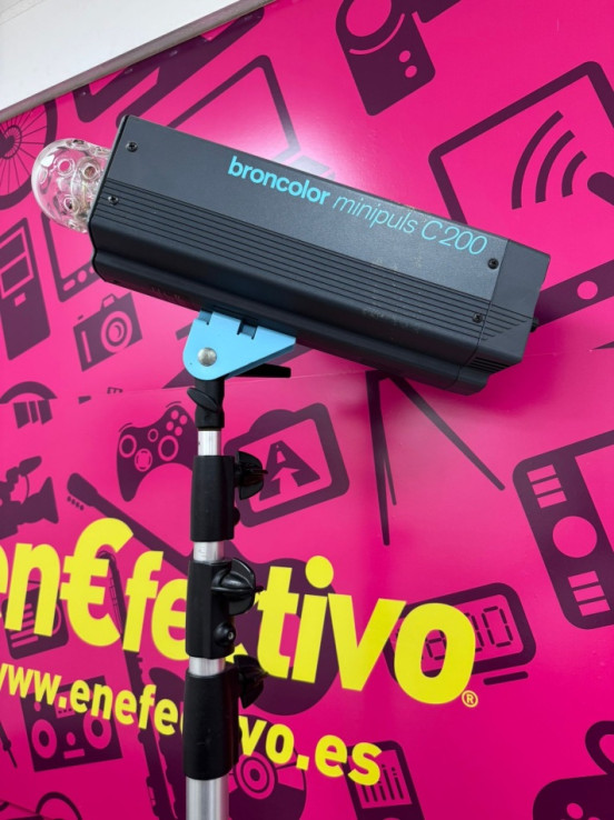 7-7-82463-2-Flash Estudio KIT BRONCOLOR Minipuls C200