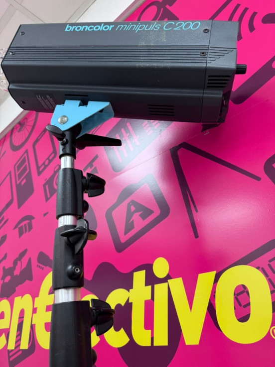 7-7-82463-5-Flash Estudio KIT BRONCOLOR Minipuls C200