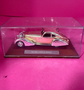 8-8-73858-1-Coche metal Mercedes 500K