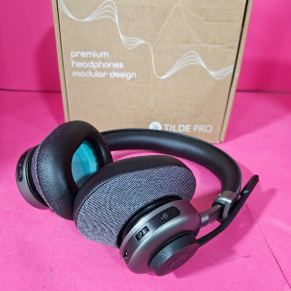 8-8-73823-2-Auriculares Tilde Pro C