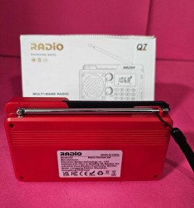 8-8-73866-1-Radio portátil Q7 (recargable) entrada USB bluetooth 2