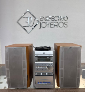 1-1-265100-1-Mini Cadena HiFi Jvc UxJ60 3 Vias