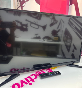 9-9-73551-1-Televisor LED SMART Sogo 32 Ss-3255