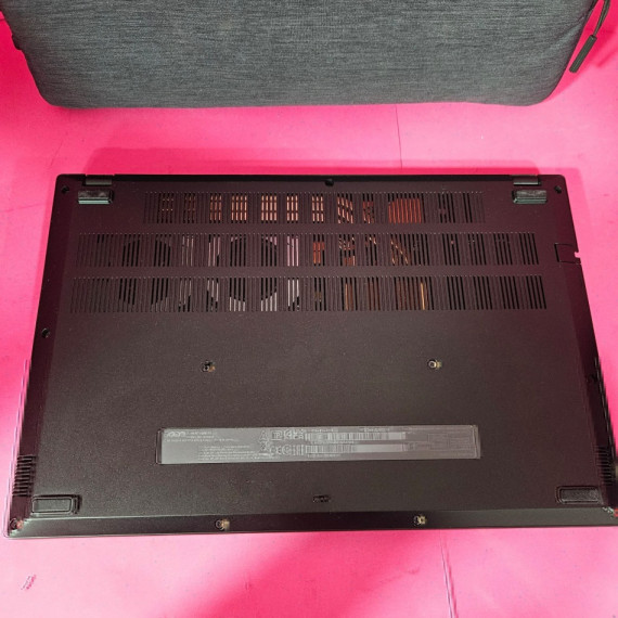 8-8-71196-4-Ordenador Portátil Acer Nitro V15 AMD Ryzen 7 7735HS Radeon Graphics 16ram 954SSD Nvidia GeForce R