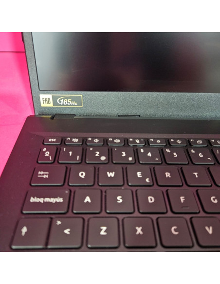 8-8-71196-7-Ordenador Portátil Acer Nitro V15 AMD Ryzen 7 7735HS Radeon Graphics 16ram 954SSD Nvidia GeForce R