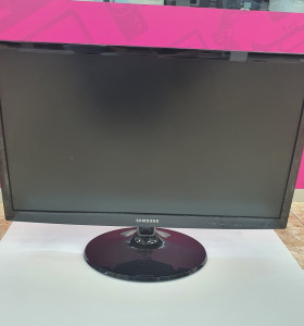 1-1-265324-1-Televisor LED Samsung LT24C300