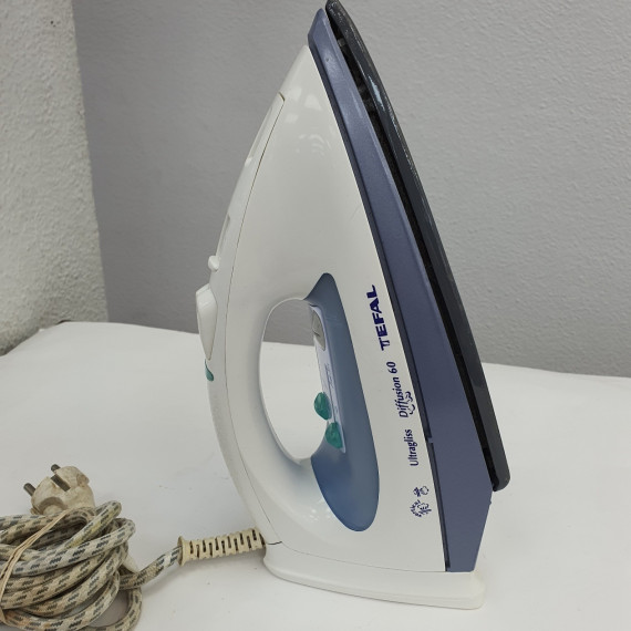 1-1-265326-2-Plancha Vapor Tefal 1600W Difusion 60 