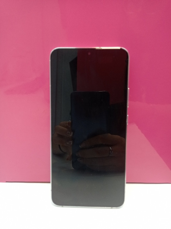 9-9-65956-2-Smartphone Samsung S22 8 256gb