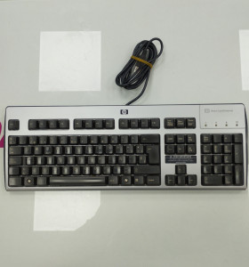 6-6-165028-1-Teclado Alfanumérico HP KUS0133