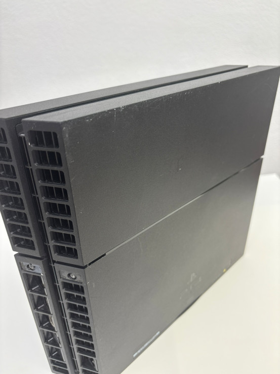 1-1-265510-3-Consola PS4 Fat 1T